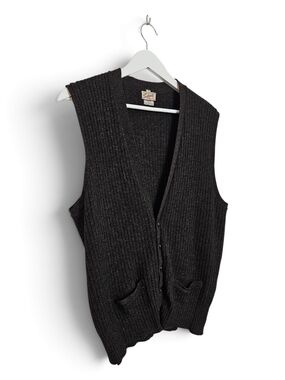 Vintage Sakowitz Lambswool Sweater Vest V Neck Button Ribbed Knit Black Pockets